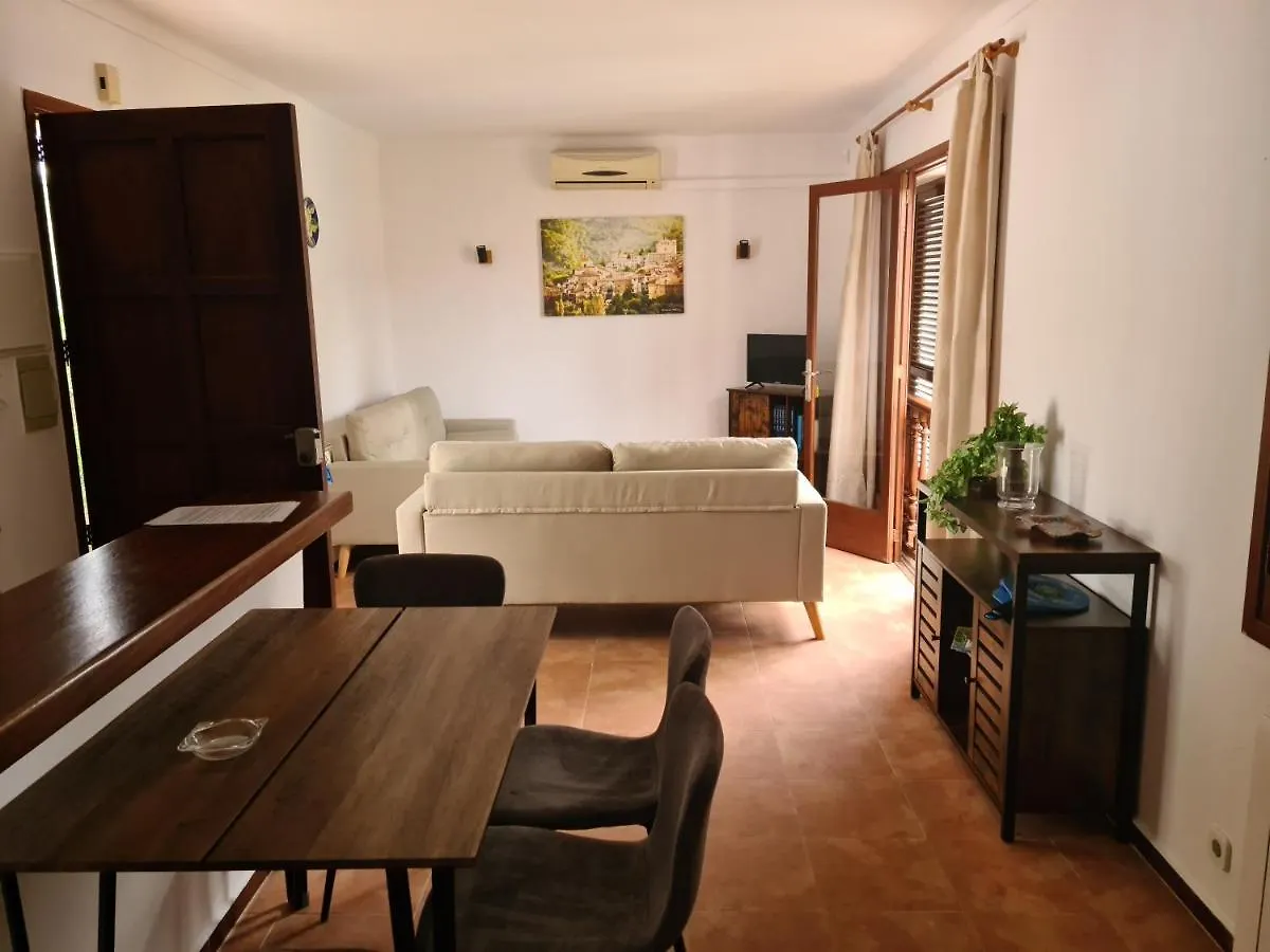 Apartamentos Osa Menor Cala d'Or  Spain